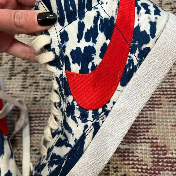 Nike 2020 Blazer Mid SE GS 'Tie Dye' Youth Shoe Red Blue Sneaker - Picture 9 of 13